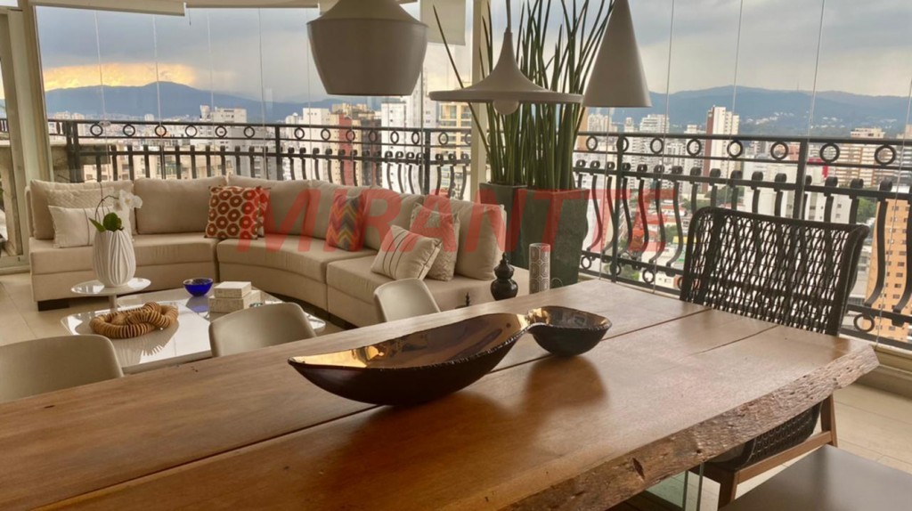 Cobertura de 520m² com 4 quartos em Santana