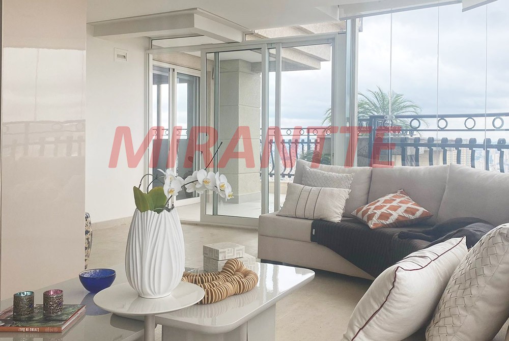 Cobertura de 520m² com 4 quartos em Santana