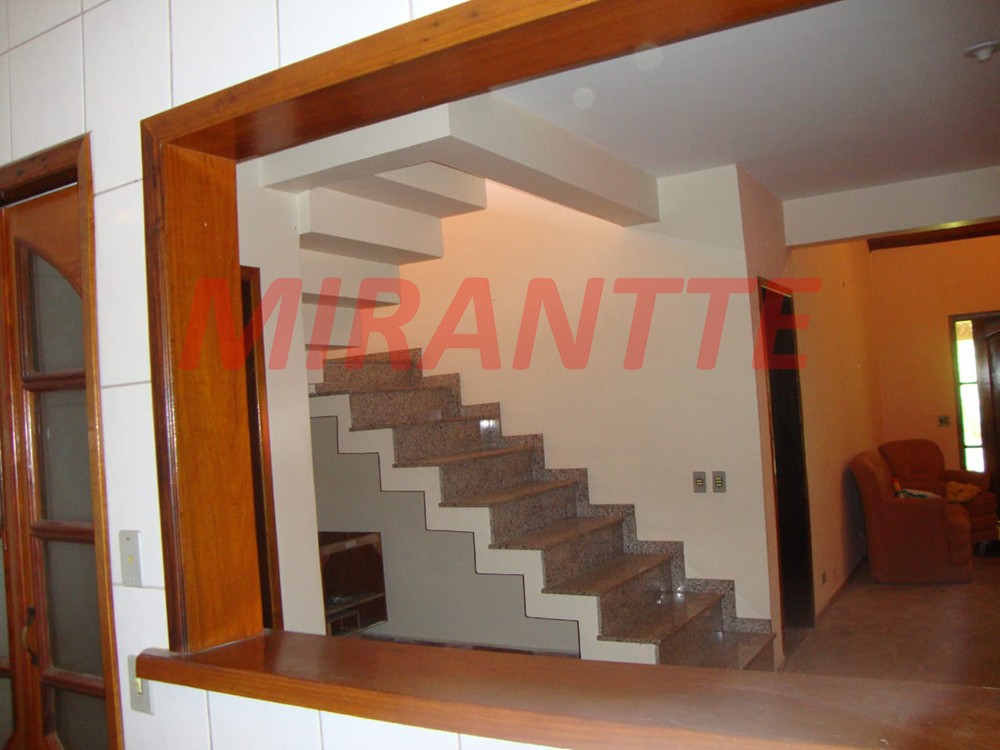Sobrado de 400m² com 6 quartos em SANTA IN