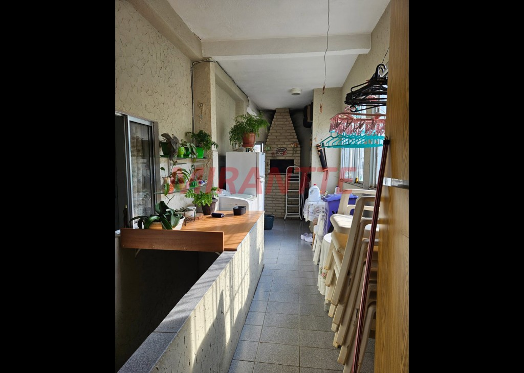Sobrado de 460m² com 3 quartos em Santa Teresinha