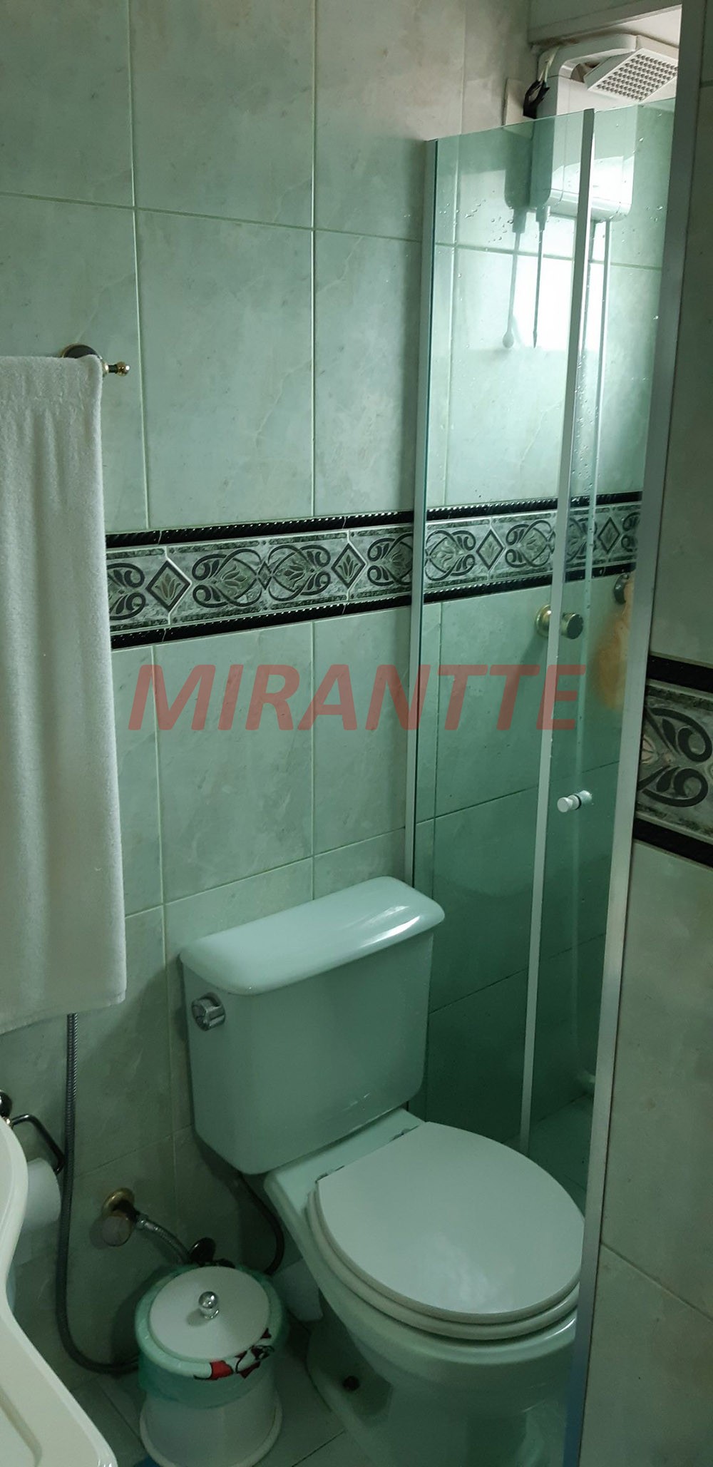 Apartamento com 3 quartos em Água Fria