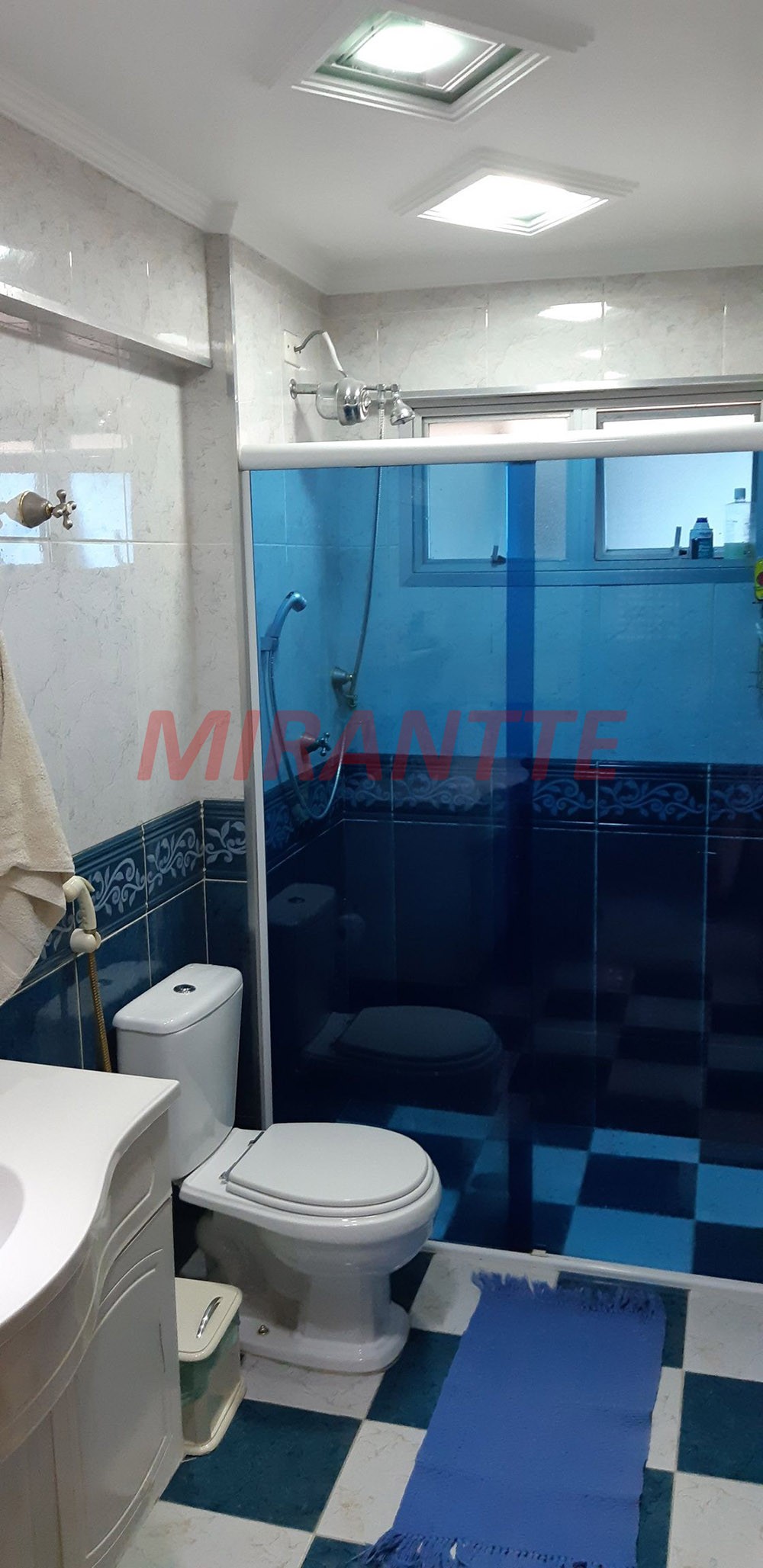 Apartamento com 3 quartos em Água Fria