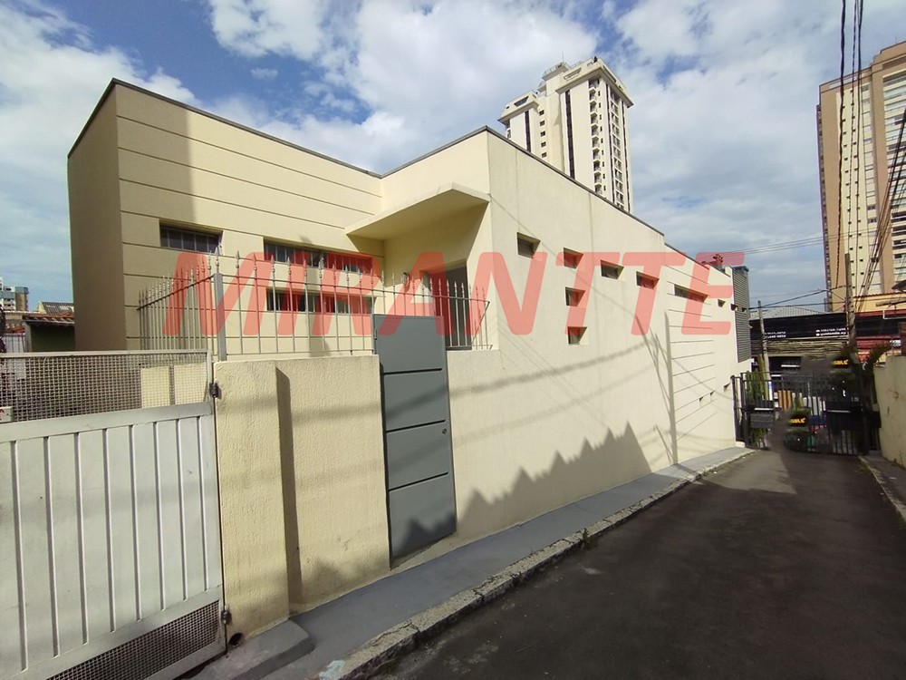 Comercial de 225m² em Santana