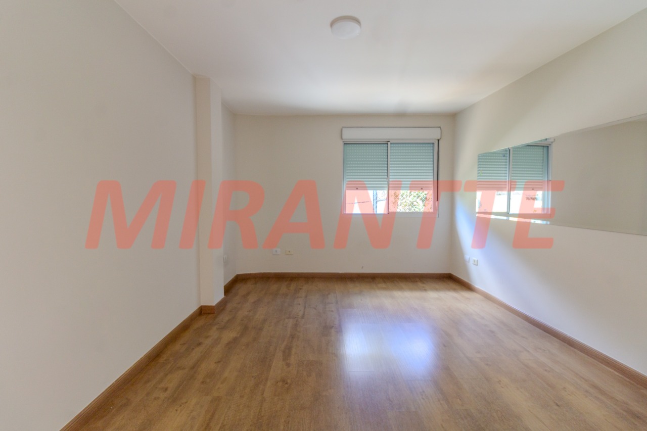 Sobrado de 361m² com 3 quartos em Barro Branco