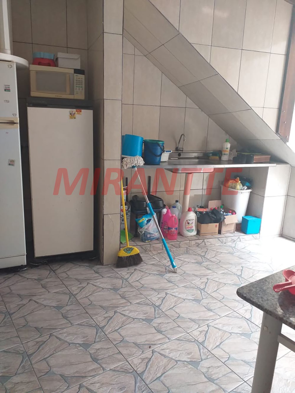 Sobrado de 250m² com 4 quartos em Parque Continental II