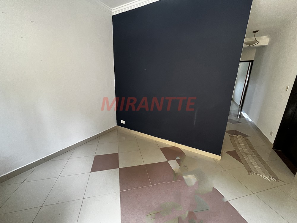 Sobrado de 230m² com 3 quartos em Serra da Cantareira