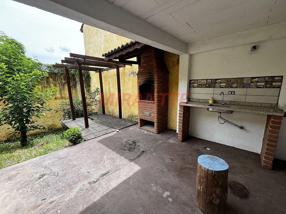 Sobrado de 230m² com 3 quartos em Serra da Cantareira