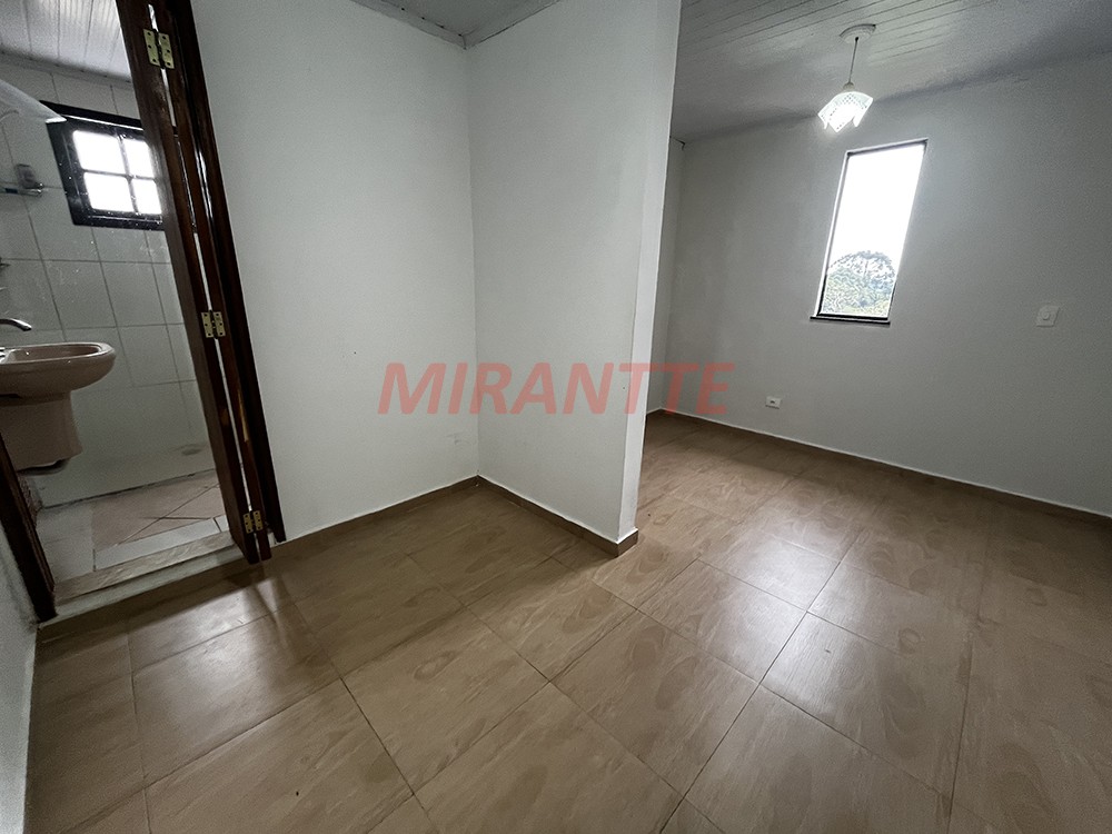 Sobrado de 230m² com 3 quartos em Serra da Cantareira