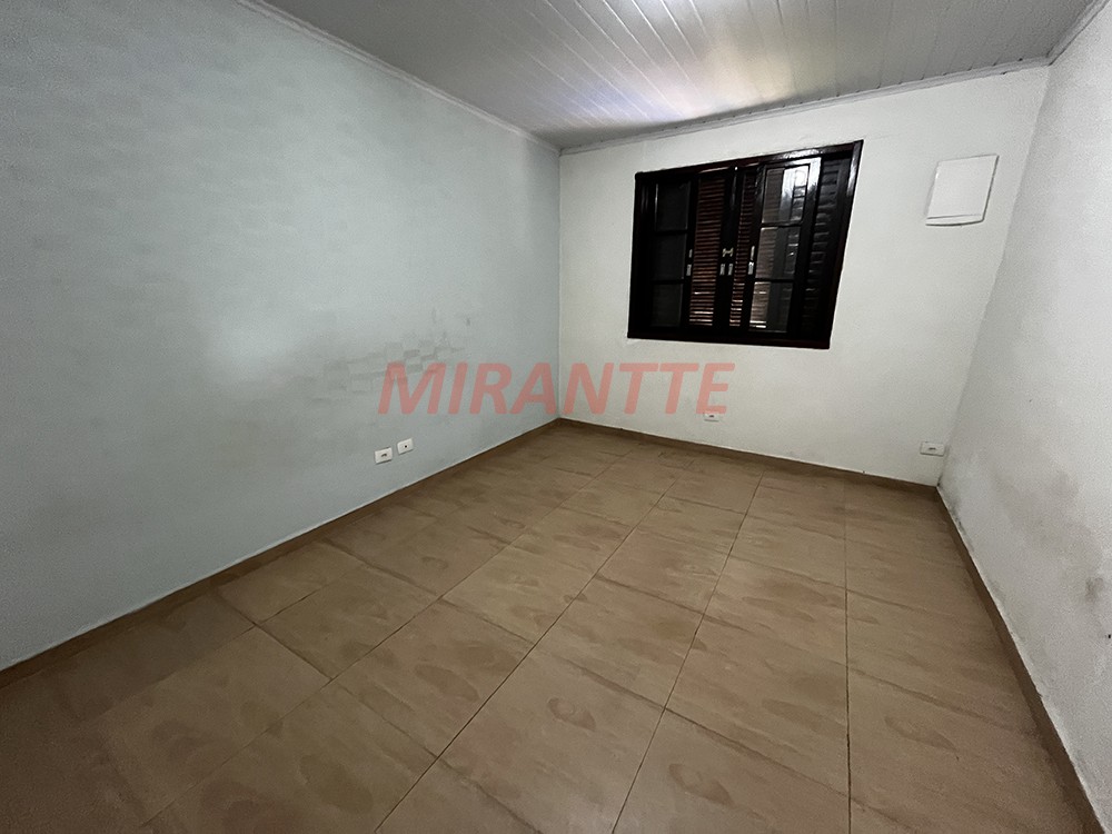 Sobrado de 230m² com 3 quartos em Serra da Cantareira