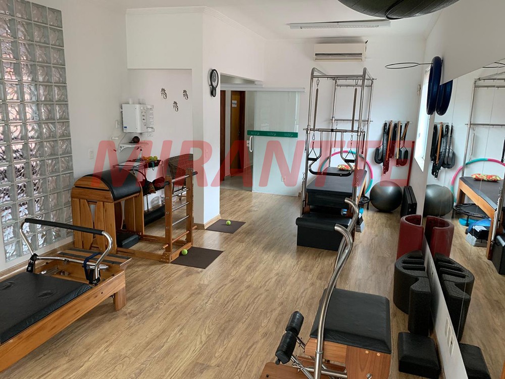 Casa terrea de 420m² com 10 quartos em Tremembe