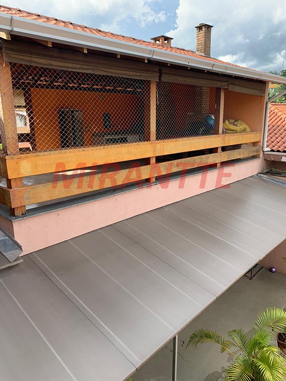 Casa terrea de 420m² com 10 quartos em Tremembe