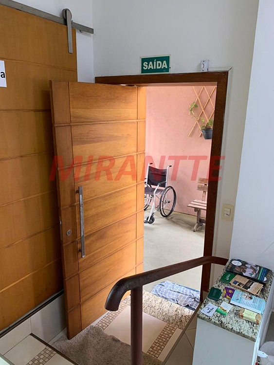 Casa terrea de 420m² com 10 quartos em Tremembe