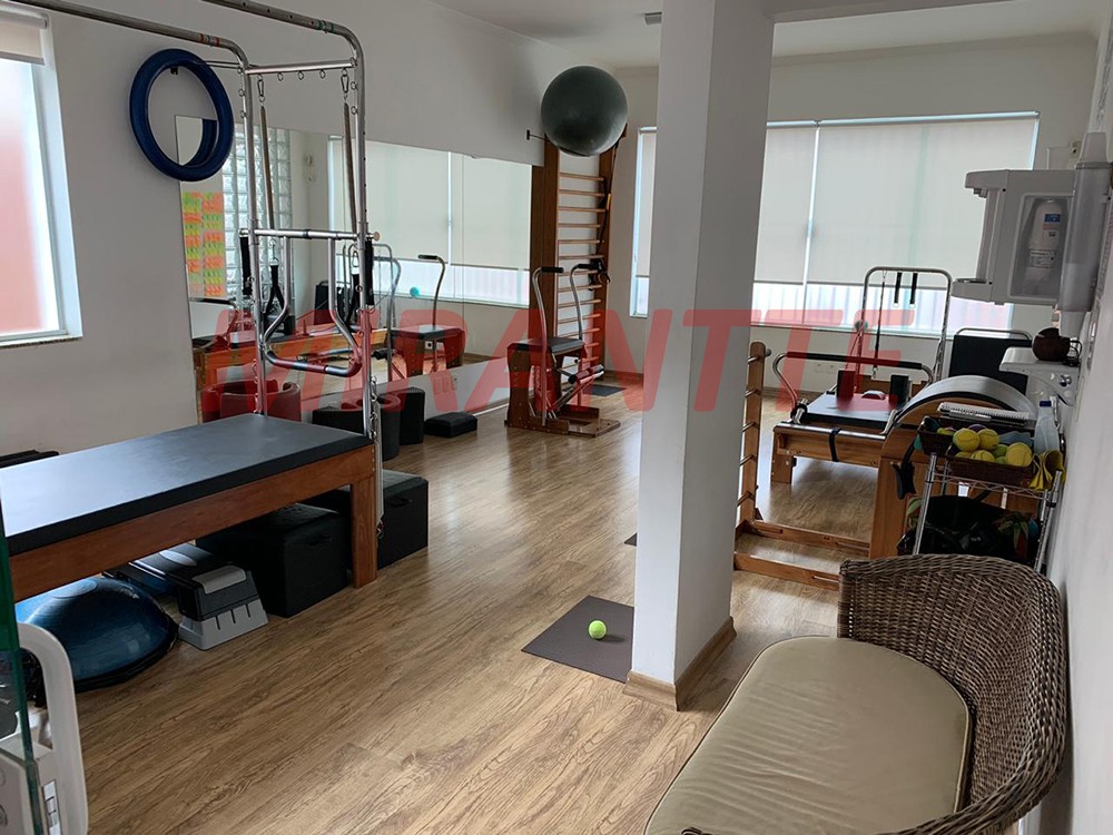 Casa terrea de 420m² com 10 quartos em Tremembe