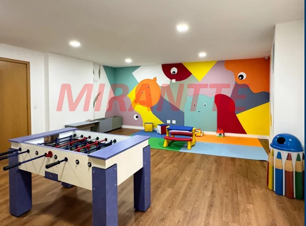 Apartamento de 76m² com 2 quartos em Santana