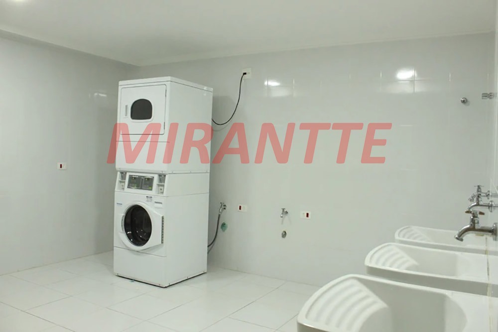 Apartamento de 76m² com 2 quartos em Santana