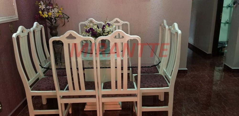 Sobrado de 330m² com 3 quartos em Centro