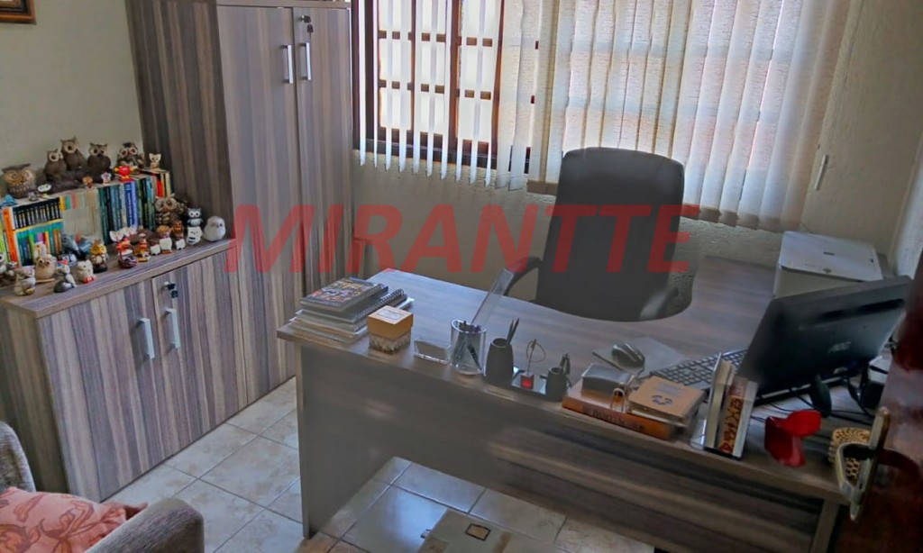 Sobrado de 200m² com 3 quartos em Jaçana