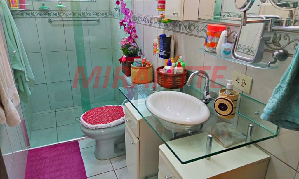 Sobrado de 200m² com 3 quartos em Jaçana