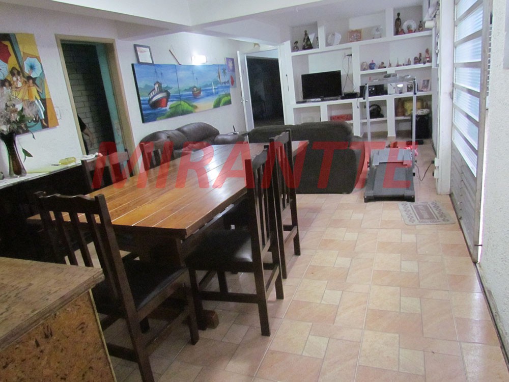 Casa terrea de 313m² com 3 quartos em Vila Rosália