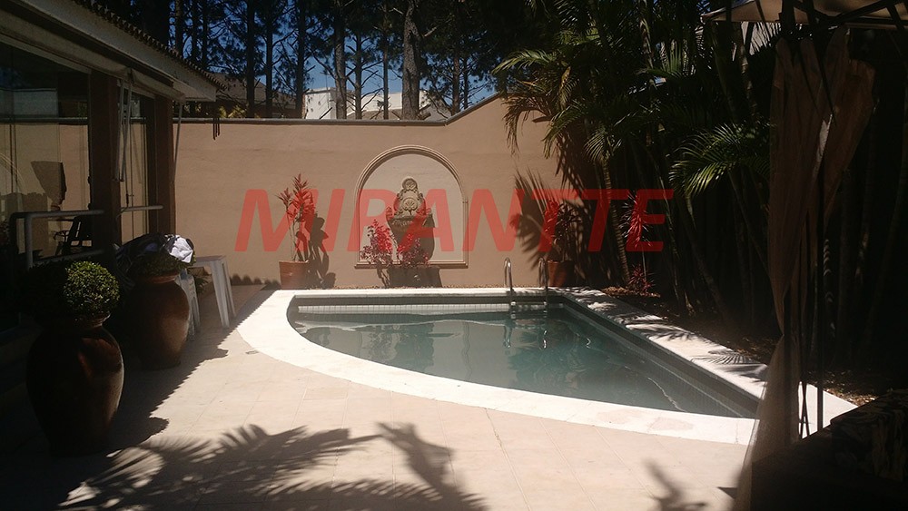 Casa terrea de 350m² com 4 quartos em Centro