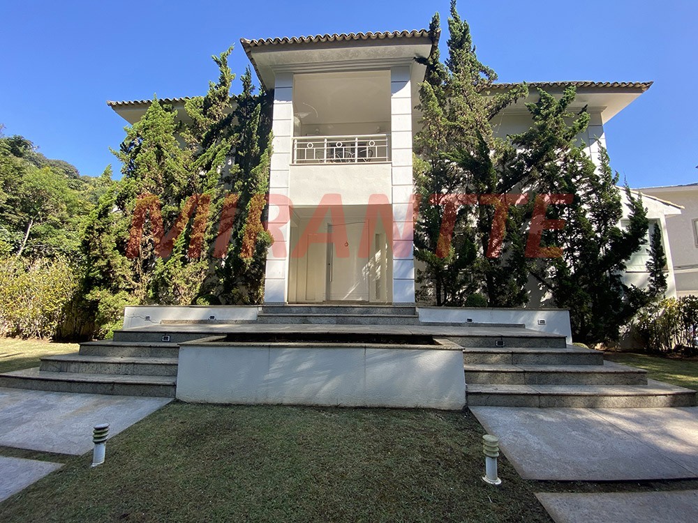 Sobrado de 650m² com 4 quartos em Jardim Itatinga