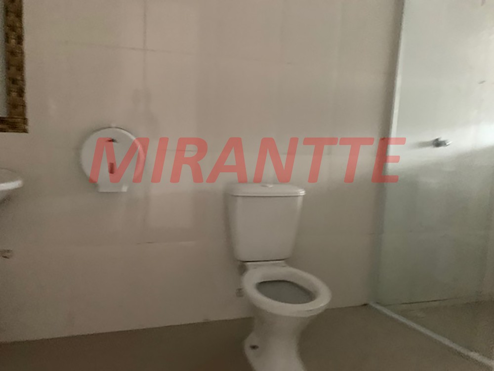 Sobrado de 190m² com 3 quartos em Vila Gustavo