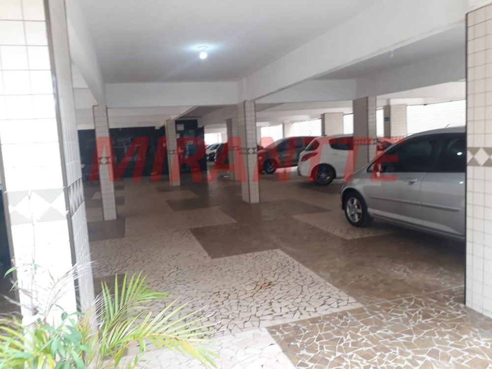 Apartamento de 96m² com 2 quartos em CENTRO