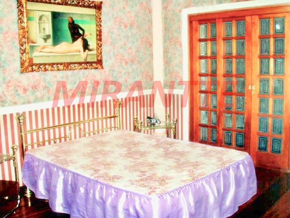 Sobrado de 200m² com 5 quartos em Cidade Maia
