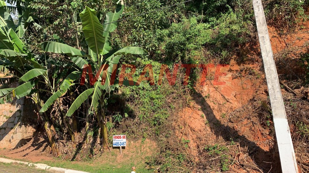Terreno de 0m² em Serra Da Cantareira