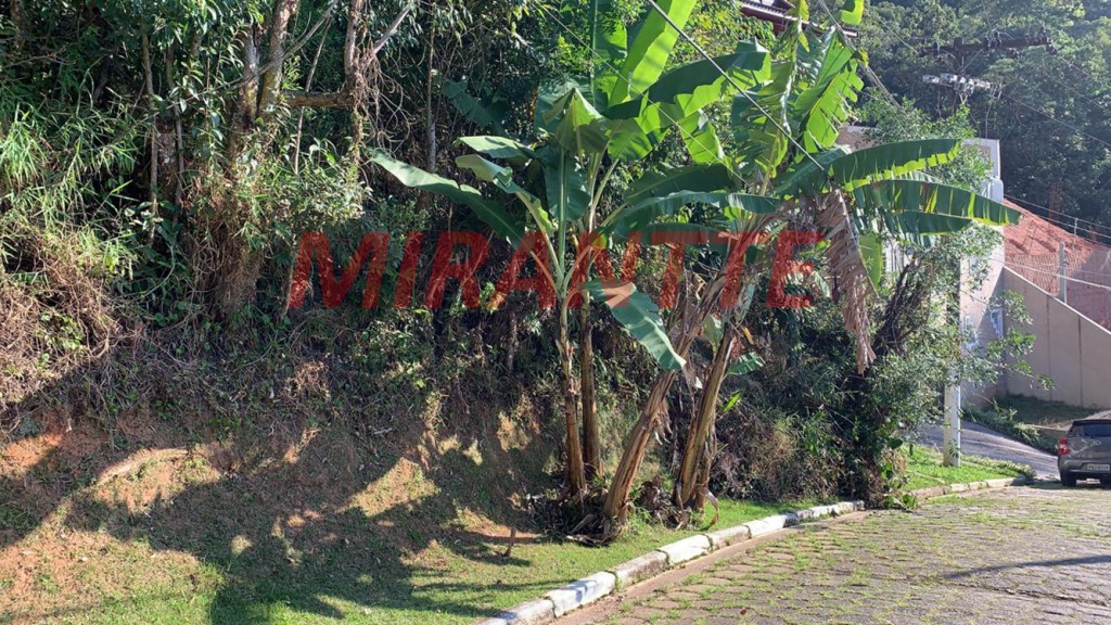 Terreno de 0m² em Serra Da Cantareira