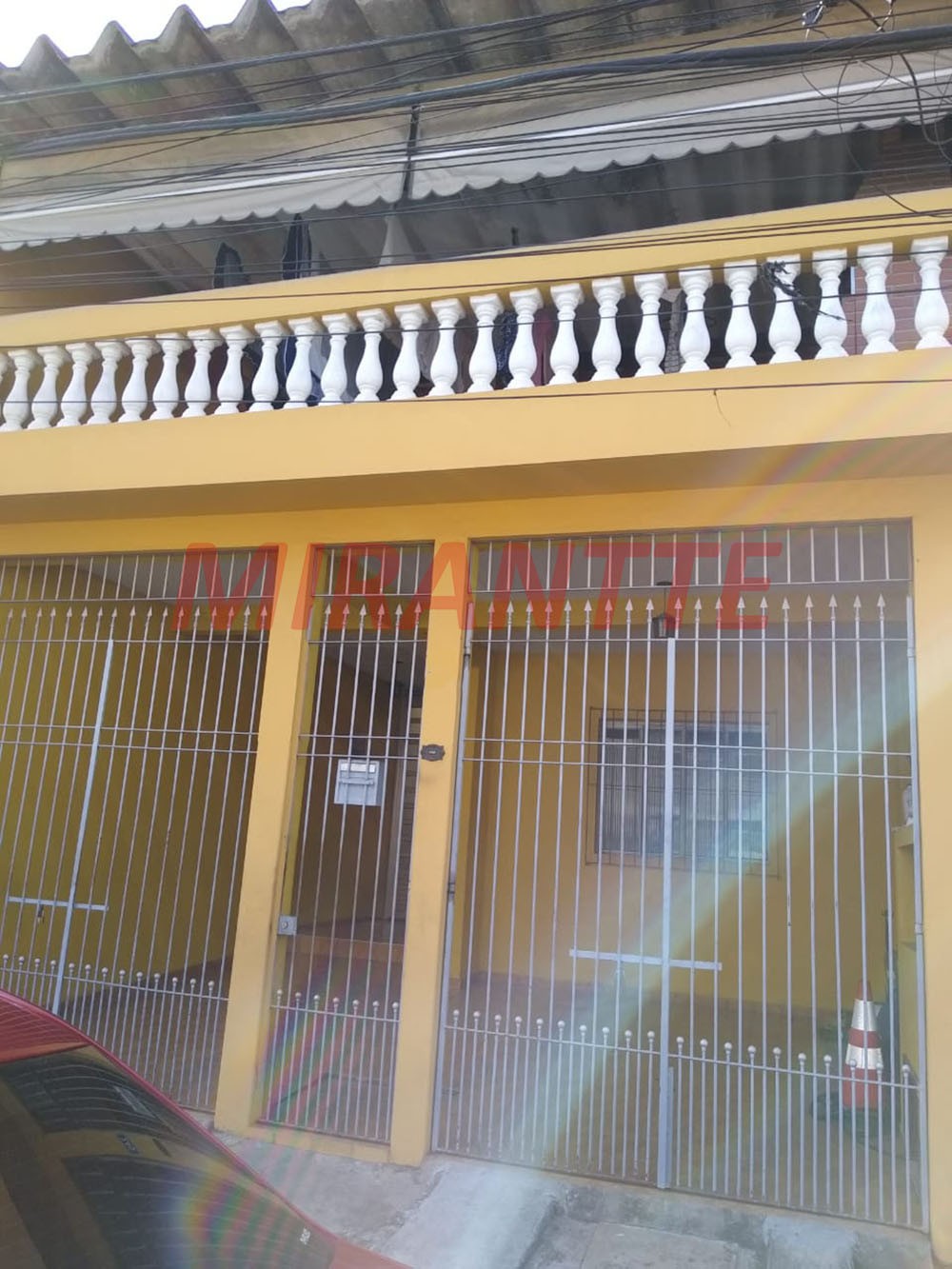 Sobrado com 4 quartos em Vila Barros