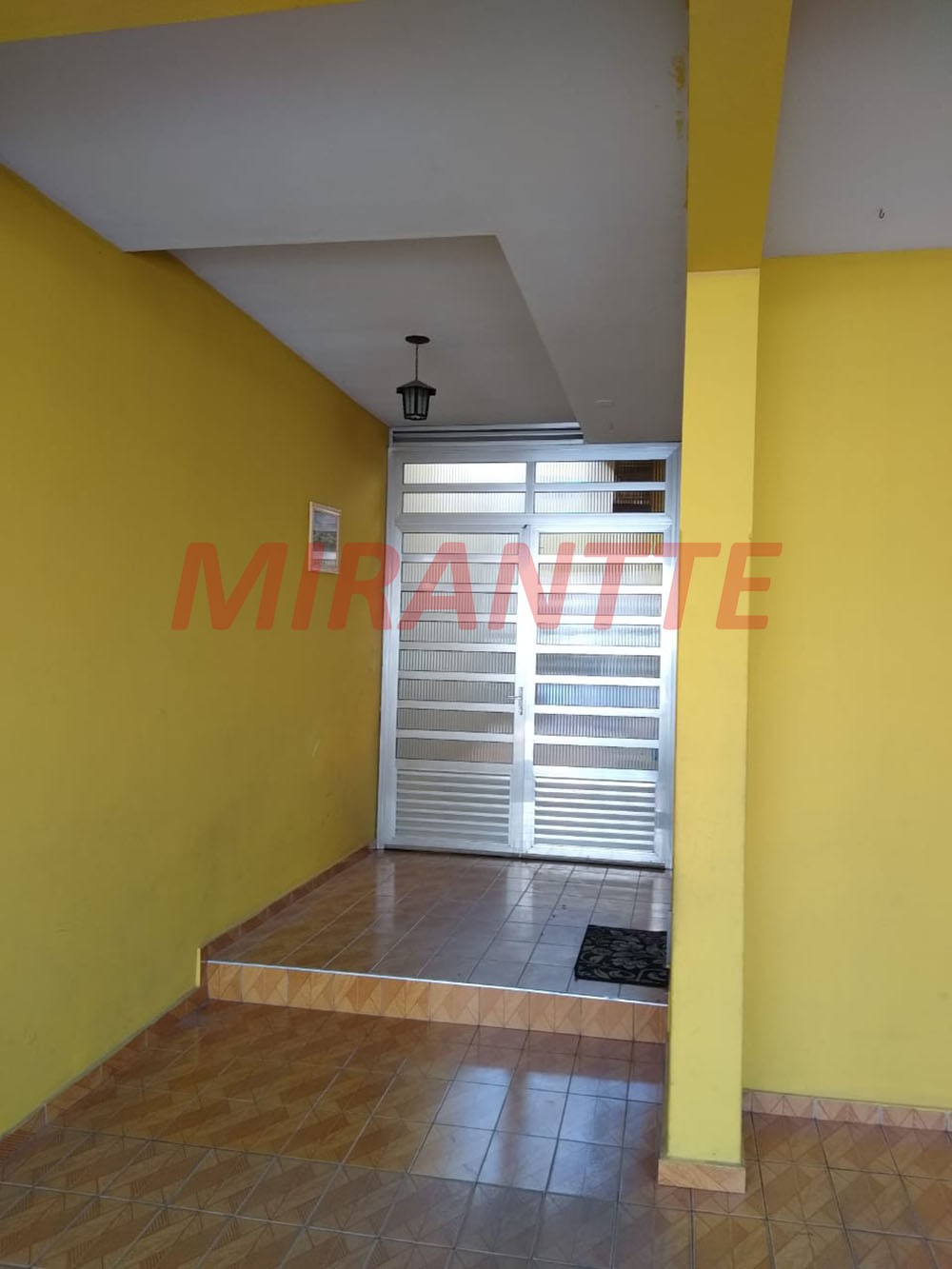 Sobrado com 4 quartos em Vila Barros