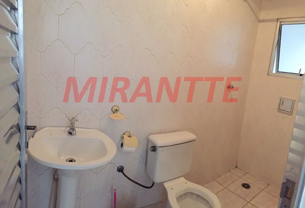 Sobrado de 350m² com 4 quartos em Ponte Grande