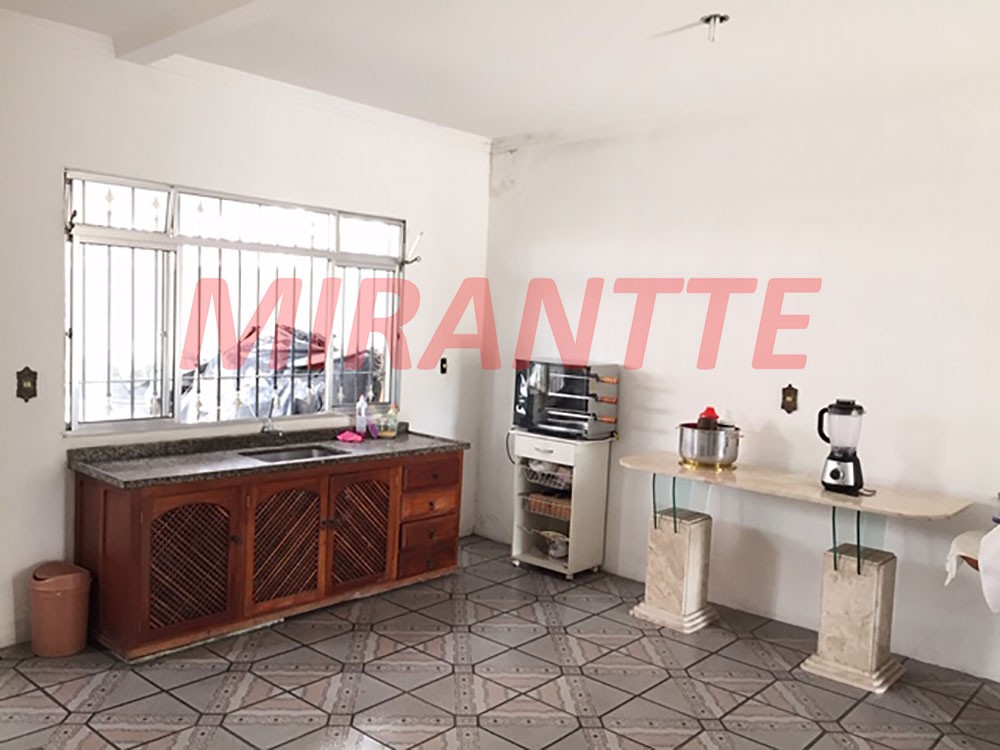 Sobrado de 350m² com 4 quartos em Ponte Grande