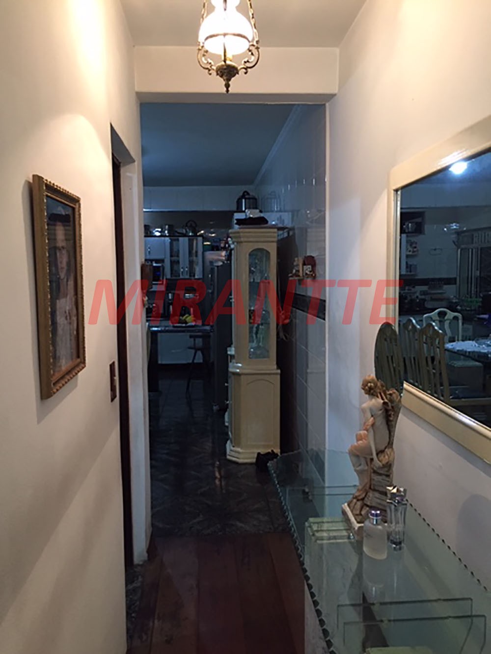 Sobrado de 350m² com 4 quartos em Ponte Grande