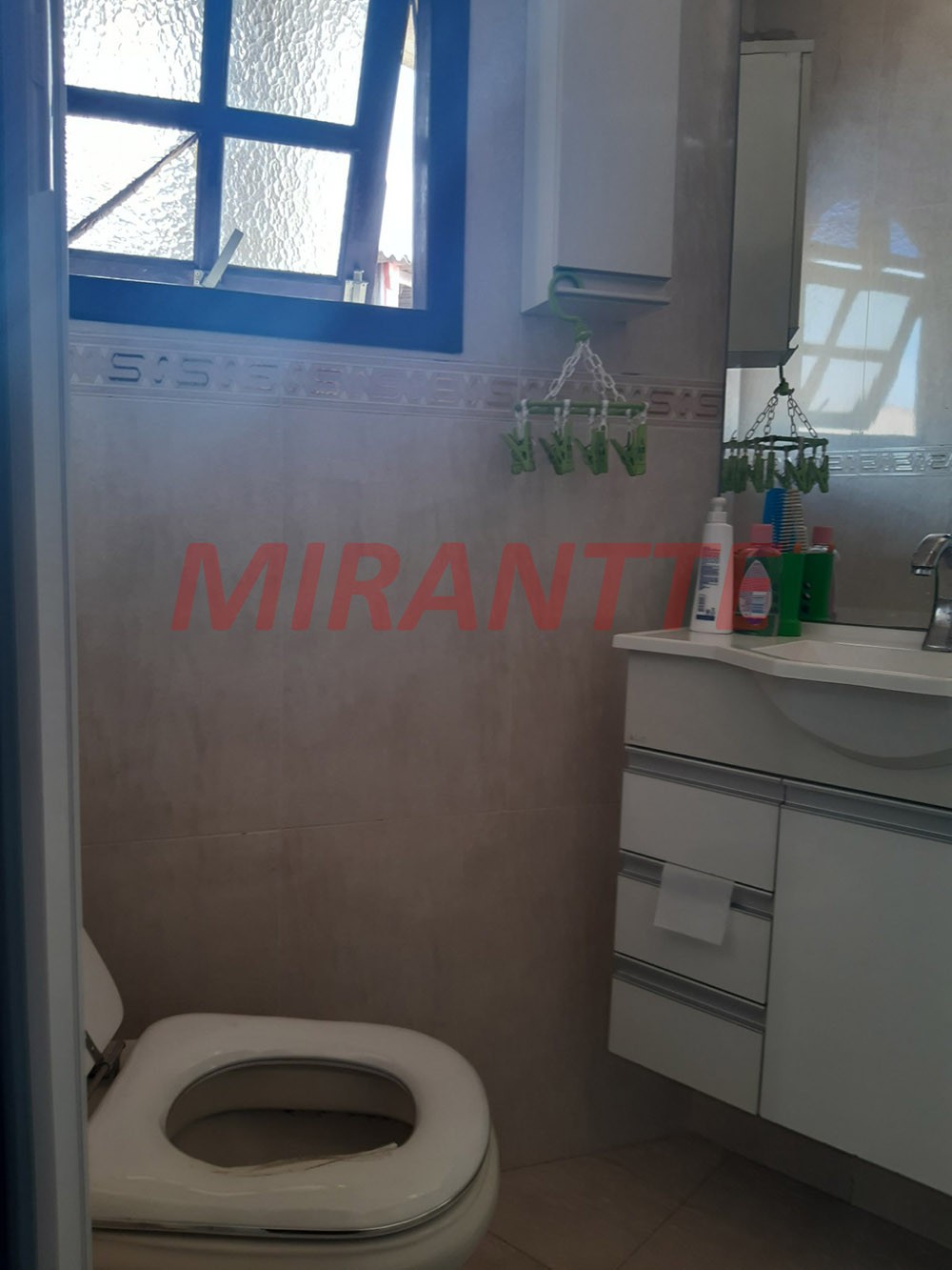 Sobrado de 326m² com 3 quartos em Vila Gustavo