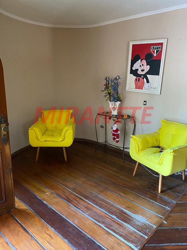 Sobrado de 507m² com 4 quartos em Vila Gustavo