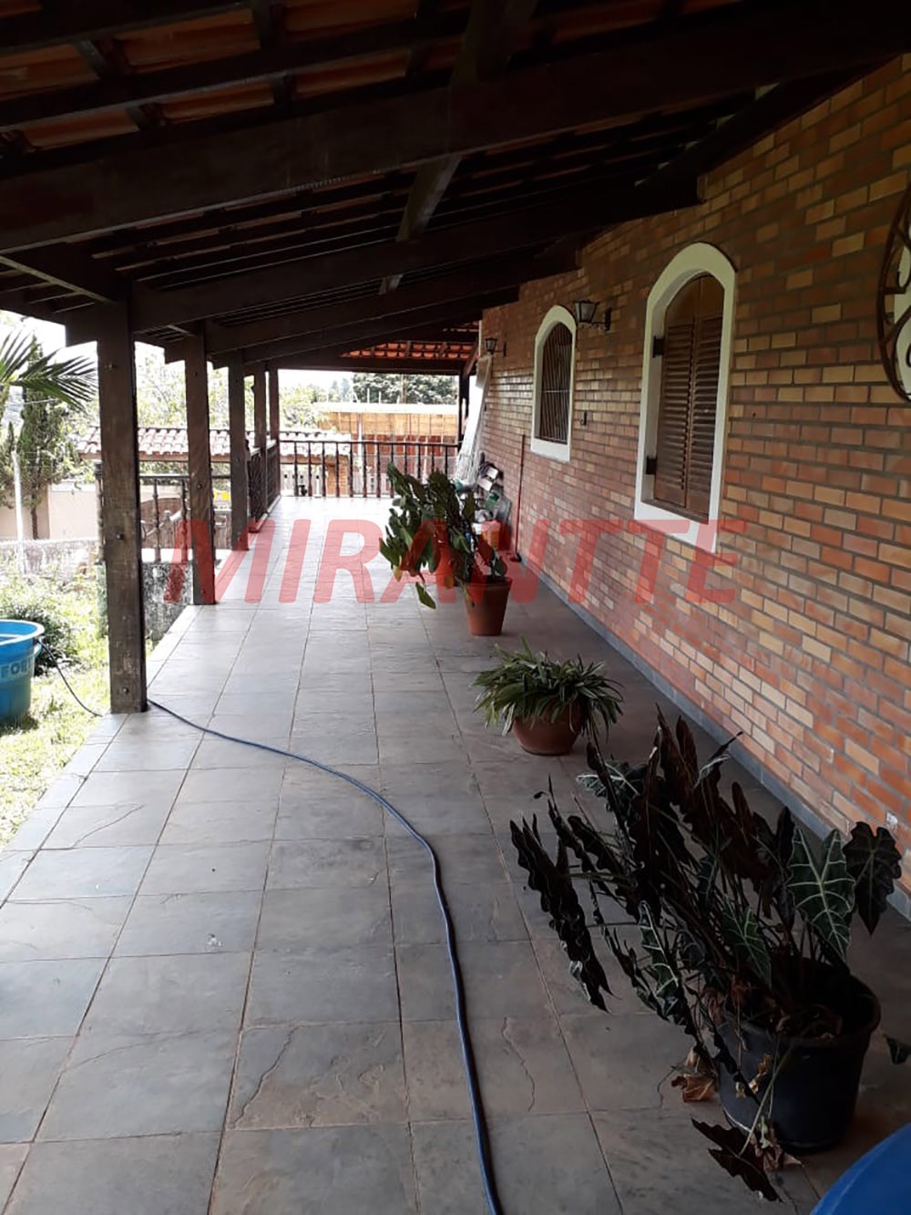 ChÁcara com 4 quartos em CENTRO
