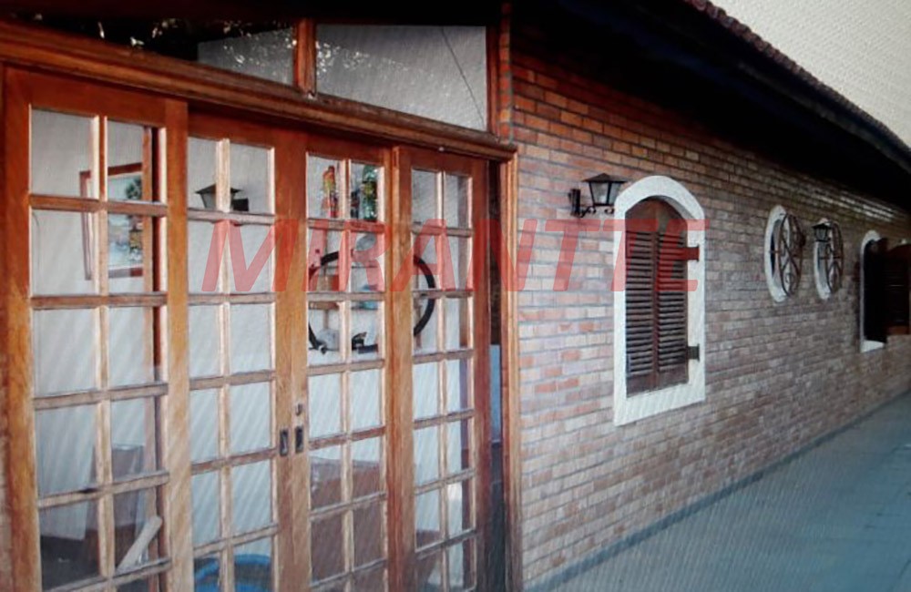 ChÁcara com 4 quartos em CENTRO