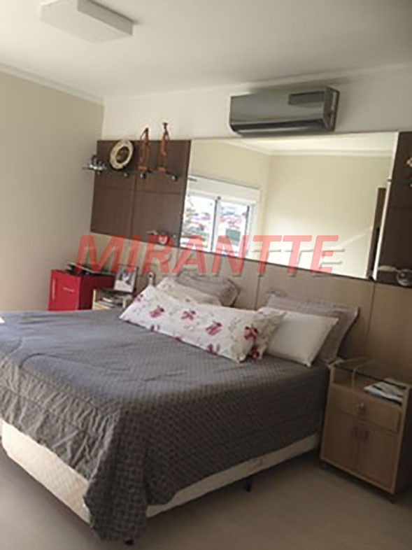 Sobrado de 260m² com 3 quartos em Jardim França