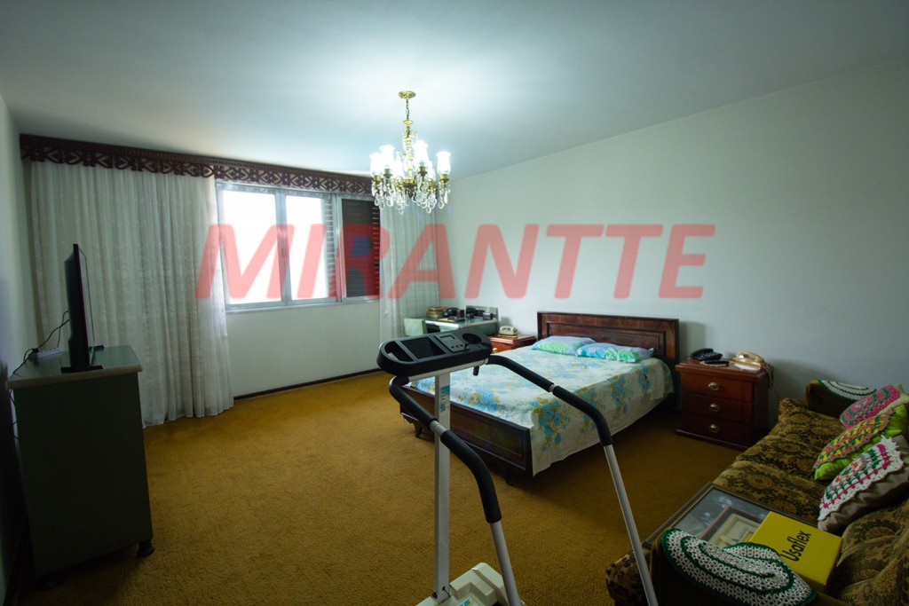 Sobrado de 850m² com 5 quartos em Jardim São Bento