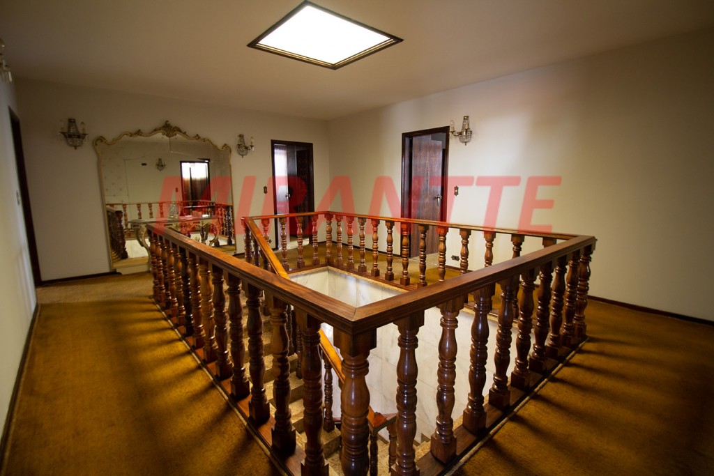 Sobrado de 850m² com 5 quartos em Jardim São Bento