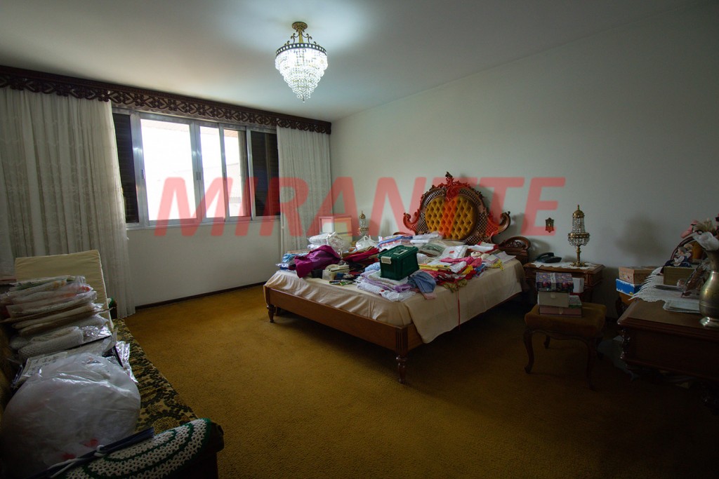 Sobrado de 850m² com 5 quartos em Jardim São Bento