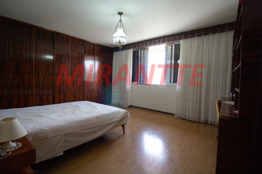 Sobrado de 850m² com 5 quartos em Jardim São Bento