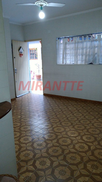 Sobrado de 140m² com 4 quartos em Parada Inglesa