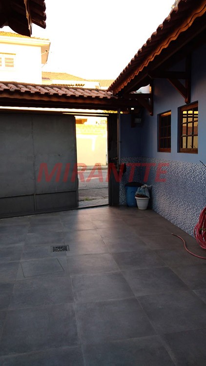 Sobrado de 140m² com 4 quartos em Parada Inglesa