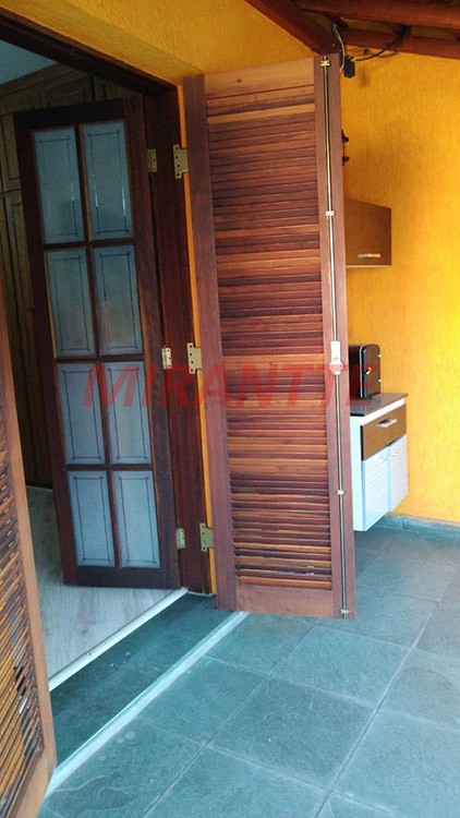 Sobrado de 140m² com 4 quartos em Parada Inglesa