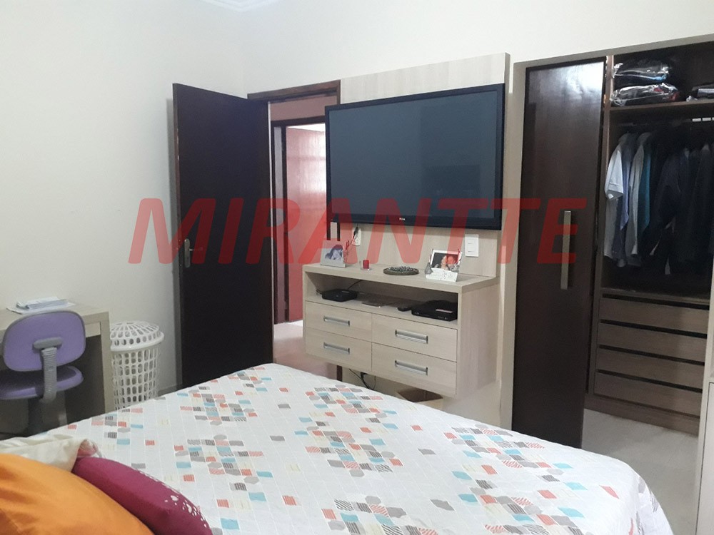 Sobrado de 144m² com 3 quartos em Horto Florestal