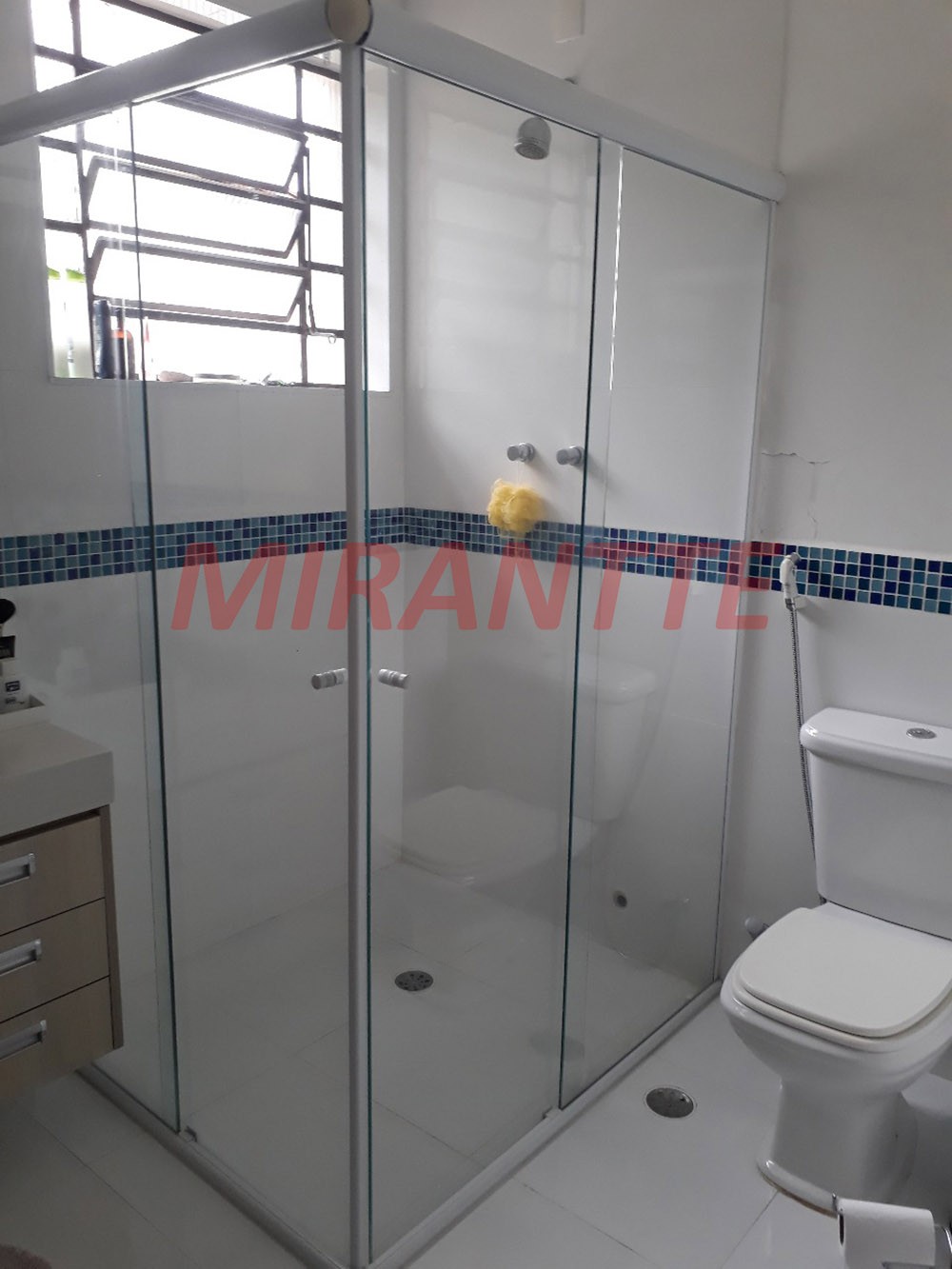 Sobrado de 144m² com 3 quartos em Horto Florestal