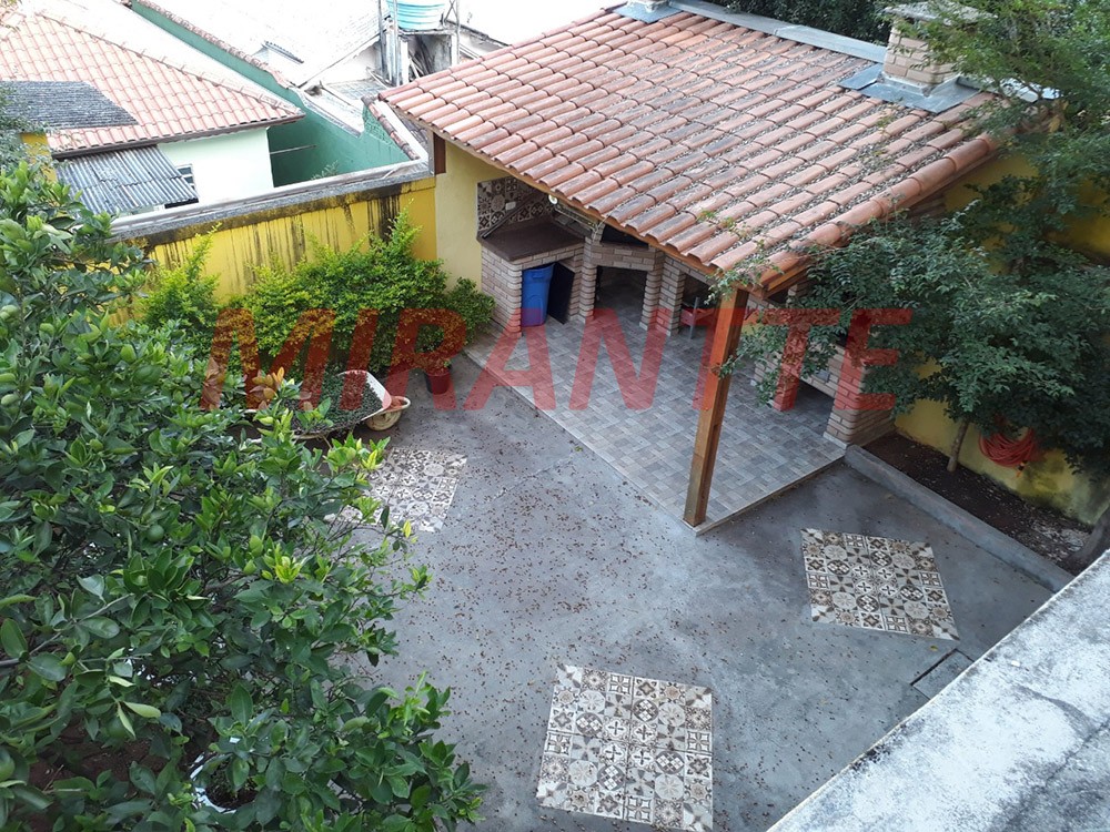 Sobrado de 144m² com 3 quartos em Horto Florestal